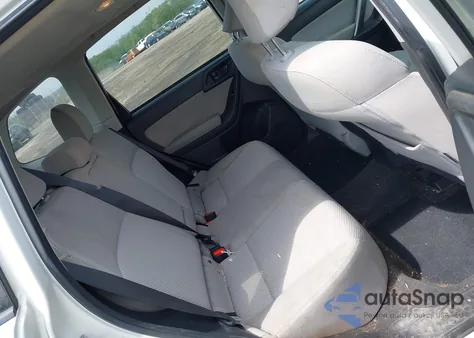 2016 Subaru Forester 2.5I Premium из США, поврежденный, VIN JF2SJADC1GH542642